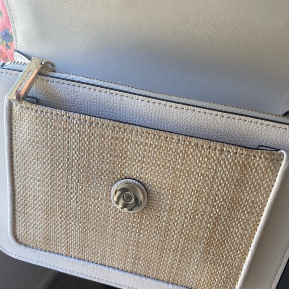 Low Start Kate Spade pineapple cross body purse handbag - Picture 2 of 6